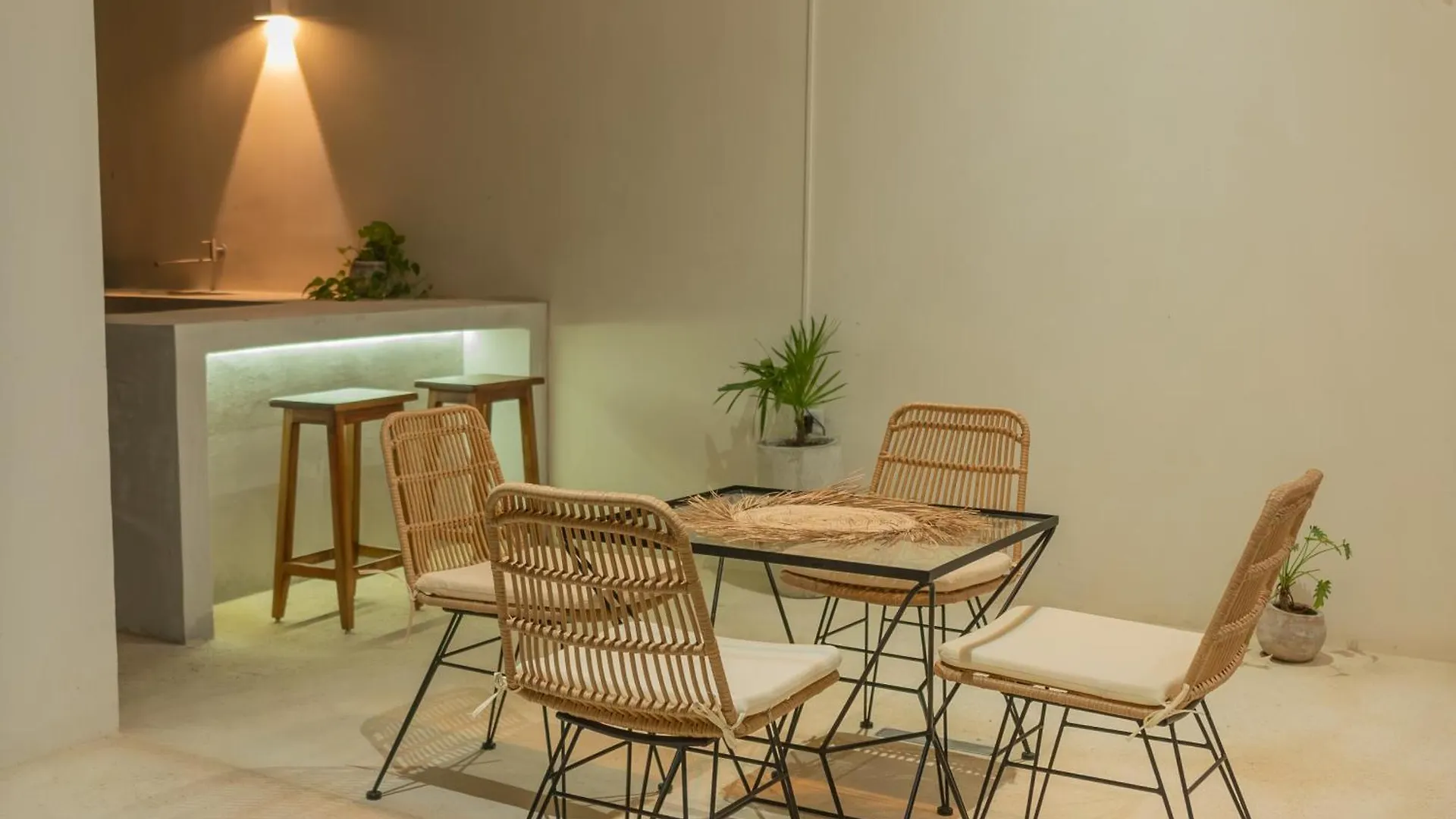 Yellowbird Tulum 0*,  Mexique